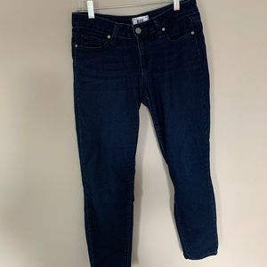 PAIGE Dark Wash Ankle legging/jeans